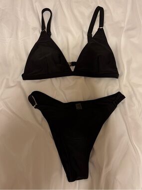 SHEIN Black Triangle Bikini Set